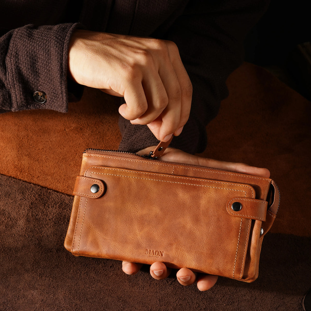 Rome Phone Comparted Wallet
